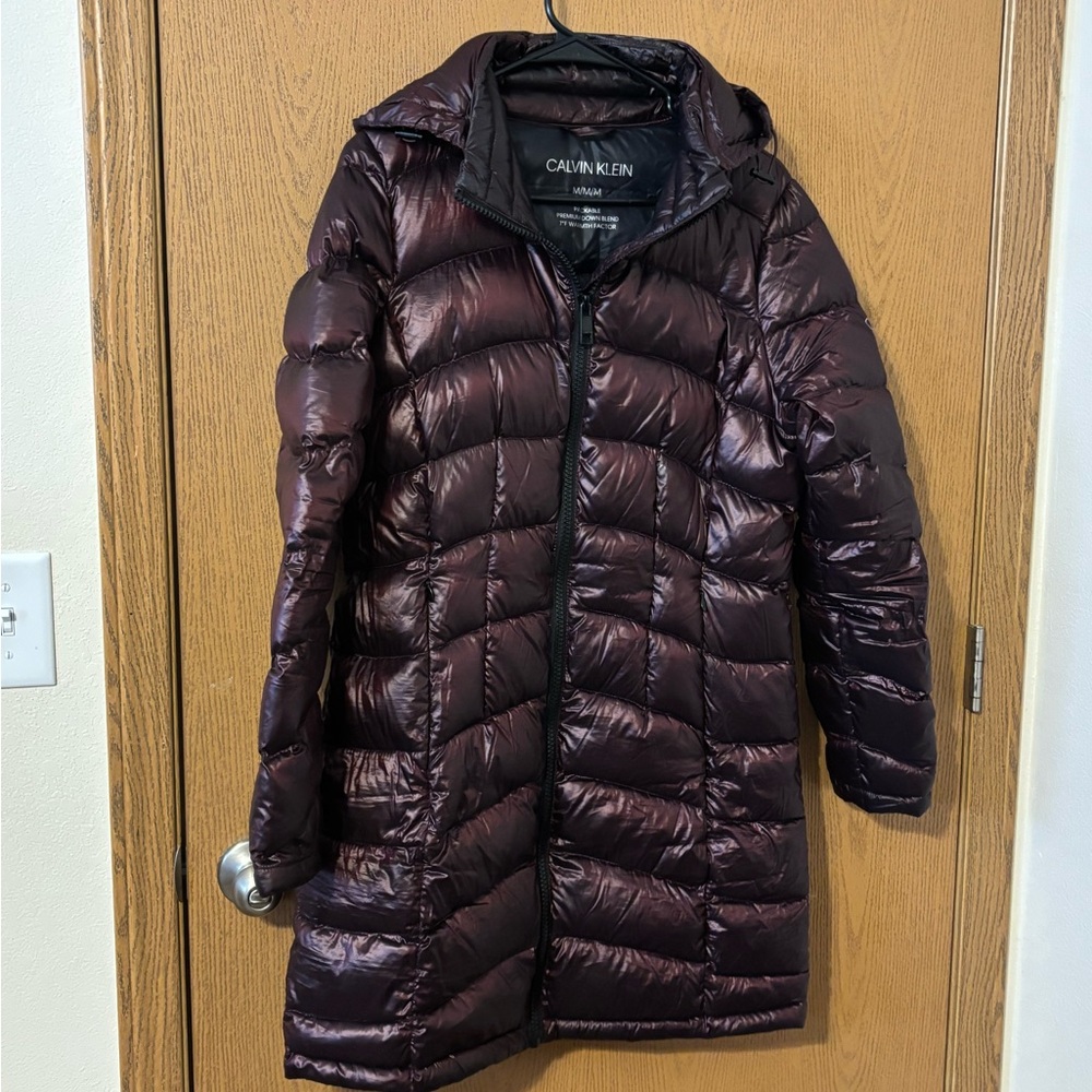 Calvin Klein Women's Shiny Plum Puffer Jacket